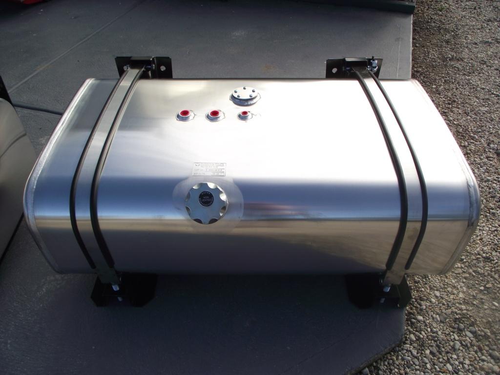 FUEL TANKS NEW SQUARE HIGH CLEARANCE ALLOY FUEL TANKS